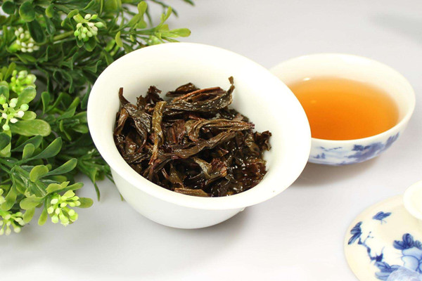 大紅袍孕婦可以喝嗎 大紅袍適合什么時(shí)候喝 大紅袍孕婦可以喝嗎 大紅袍適合什么時(shí)候喝