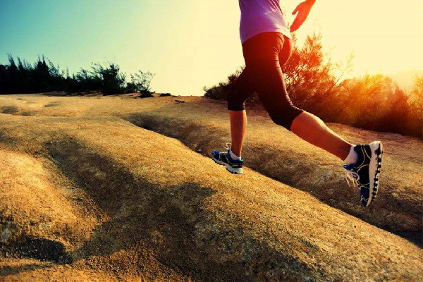 乳酸堆積有多疼 乳酸堆積疼痛怎么緩解 乳酸堆積有多疼 乳酸堆積疼痛怎么緩解