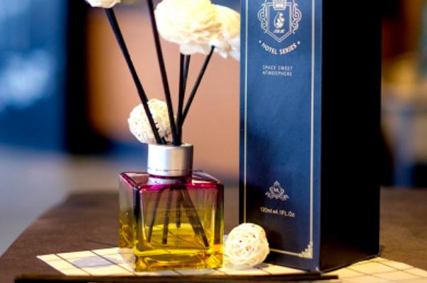 長(zhǎng)期吸入香薰精油會(huì)怎樣 香薰精油可以帶上飛機(jī)嗎 長(zhǎng)期吸入香薰精油會(huì)怎樣 香薰精油可以帶上飛機(jī)嗎