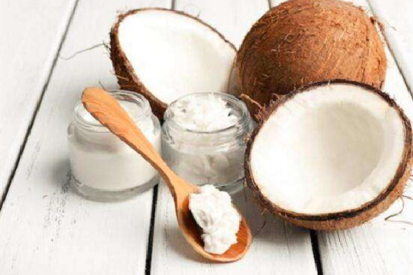椰子油的美容方法 椰子油需要乳化嗎 椰子油的美容方法 椰子油需要乳化嗎