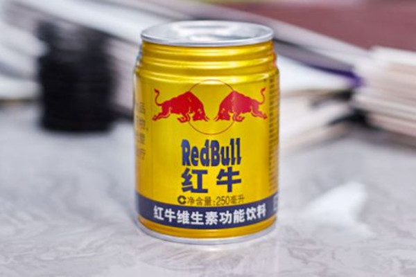 紅牛喝了發(fā)胖嗎 紅牛什么時候喝不胖 紅牛喝了發(fā)胖嗎 紅牛什么時候喝不胖