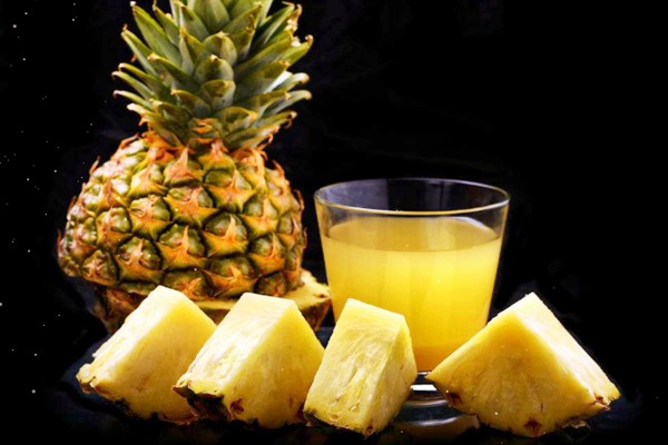 菠蘿是酸性的還是堿性的 菠蘿吃了會上火嗎 菠蘿是酸性的還是堿性的 菠蘿吃了會上火嗎