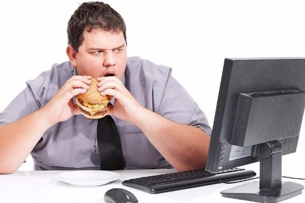 虛胖可以喝紅豆薏米水嗎 虛胖可以吃減肥藥嗎 虛胖可以喝紅豆薏米水嗎 虛胖可以吃減肥藥嗎