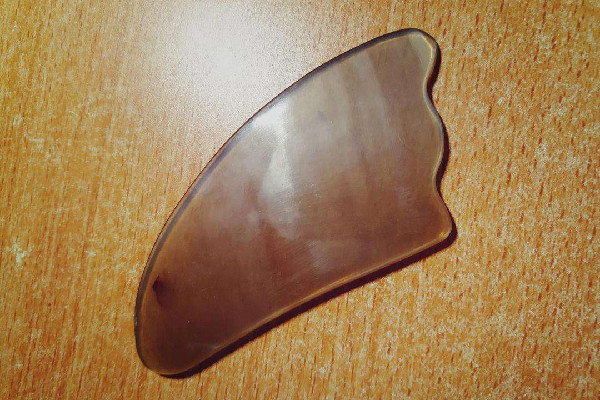 刮痧可以排濕氣嗎 刮痧多久刮一次比較好 刮痧可以排濕氣嗎 刮痧多久刮一次比較好