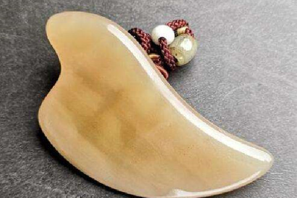 刮痧對(duì)感冒有用嗎 刮痧為什么會(huì)變紅 刮痧對(duì)感冒有用嗎 刮痧為什么會(huì)變紅