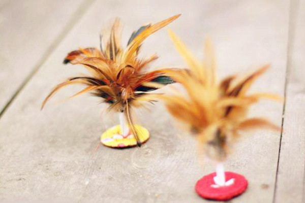 踢毽子有什么好處 踢毽子會損傷膝蓋嗎 踢毽子有什么好處 踢毽子會損傷膝蓋嗎