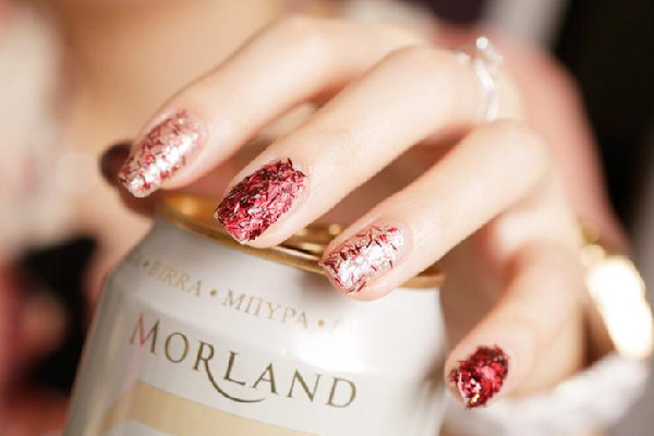 光療甲可以用卸甲水卸嗎 光療甲怎么卸不傷指甲 光療甲可以用卸甲水卸嗎 光療甲怎么卸不傷指甲