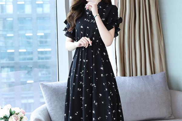 連衣裙有內(nèi)襯是什么意思 連衣裙為什么加內(nèi)襯 連衣裙有內(nèi)襯是什么意思 連衣裙為什么加內(nèi)襯