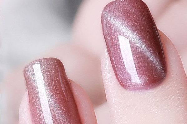 光療甲可以用卸甲水卸嗎 光療甲怎么卸不傷指甲 光療甲可以用卸甲水卸嗎 光療甲怎么卸不傷指甲