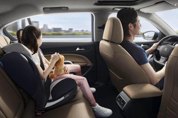 安全座椅的肩帶怎么調(diào)節(jié) 安全座椅的使用壽命 安全座椅的肩帶怎么調(diào)節(jié) 安全座椅的使用壽命