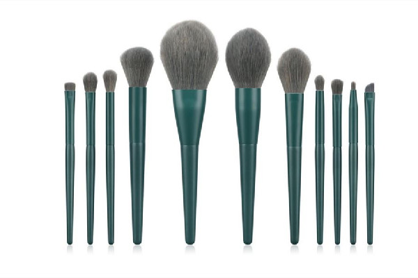 化妝刷有必要買貴的嗎 化妝刷買幾只合適 化妝刷有必要買貴的嗎 化妝刷買幾只合適