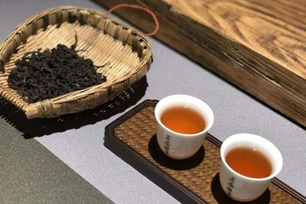巖茶屬于什么茶 巖茶的功效與作用 巖茶屬于什么茶 巖茶的功效與作用