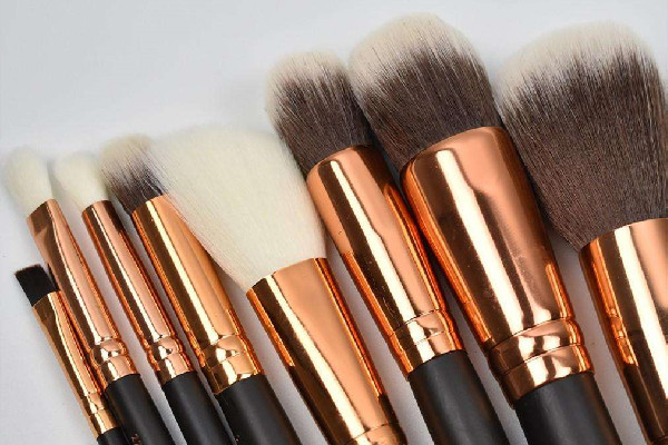 化妝刷多少支夠用 化妝刷買一套好還是單個分開 化妝刷多少支夠用 化妝刷買一套好還是單個分開