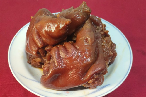 豬蹄下奶用前蹄還是后蹄 豬蹄怎么做下奶多 豬蹄下奶用前蹄還是后蹄 豬蹄怎么做下奶多