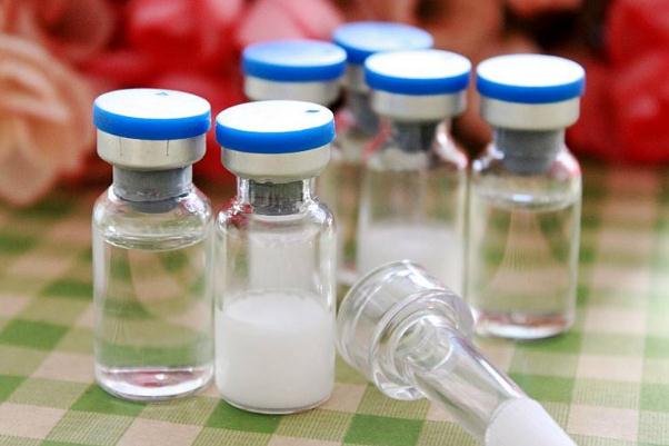 凍干粉可以擦眼睛周圍嗎 凍干粉可以淡化斑點嗎 凍干粉可以擦眼睛周圍嗎 凍干粉可以淡化斑點嗎