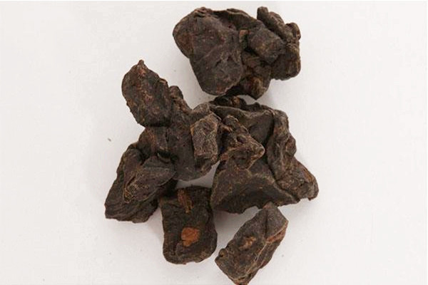 何首烏能不能泡酒喝 何首烏泡酒喝的作用 何首烏能不能泡酒喝 何首烏泡酒喝的作用