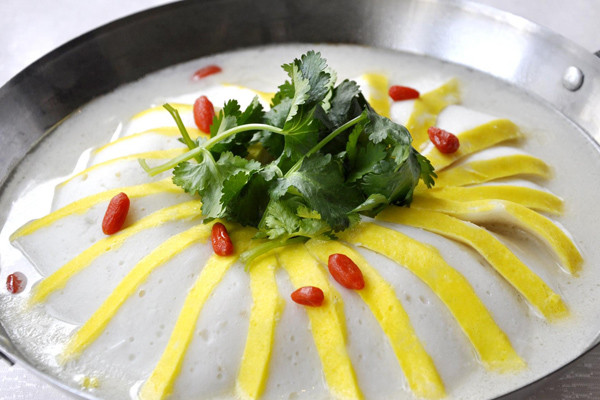 魚糕要放淀粉嗎 魚糕用什么淀粉最好 魚糕要放淀粉嗎 魚糕用什么淀粉最好