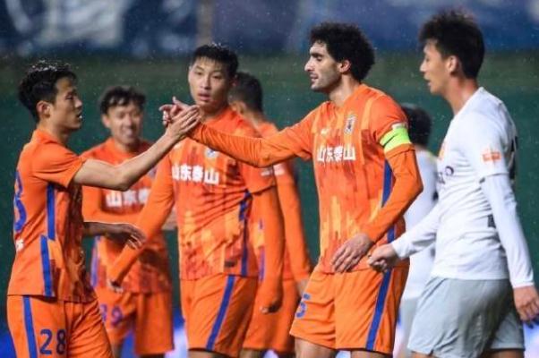 中超是什么比賽 山東泰山隊時隔11年再奪中超冠軍 中超是什么比賽 山東泰山隊時隔11年再奪中超冠軍