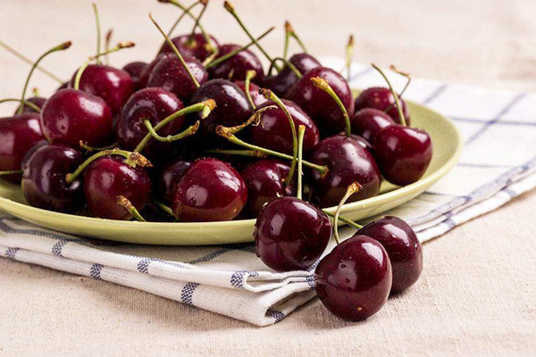 車?yán)遄邮撬嵝赃€是堿性 車?yán)遄訒粫匣? alt=