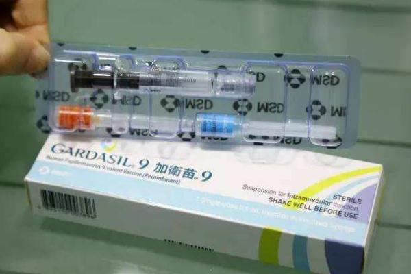 九價疫苗三針一共多少錢 九價HPV技術(shù)代搶月入數(shù)萬 九價疫苗三針一共多少錢 九價HPV技術(shù)代搶月入數(shù)萬