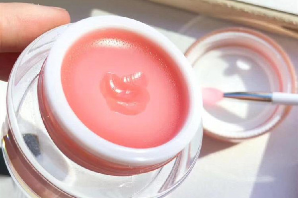 唇膜是白天用還是晚上用 唇膜對身體有害嗎 唇膜是白天用還是晚上用 唇膜對身體有害嗎