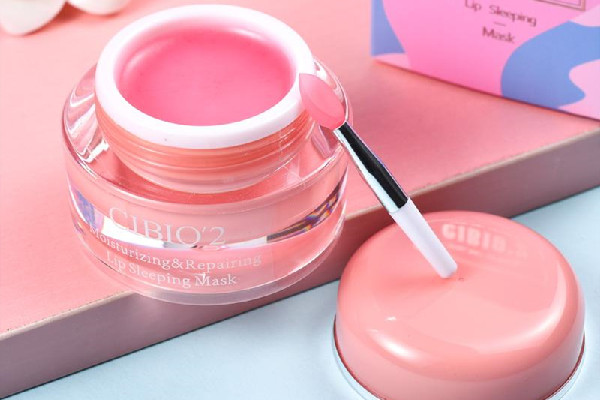 唇膜為什么只能晚上用 唇膜適合什么季節(jié)用 唇膜為什么只能晚上用 唇膜適合什么季節(jié)用