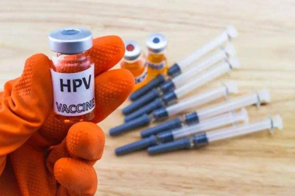 九價疫苗三針一共多少錢 九價HPV技術(shù)代搶月入數(shù)萬 九價疫苗三針一共多少錢 九價HPV技術(shù)代搶月入數(shù)萬