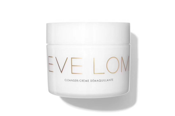 卸妝膏是卸妝油嗎 卸妝膏和卸妝油的區(qū)別是什么 卸妝膏是卸妝油嗎 卸妝膏和卸妝油的區(qū)別是什么