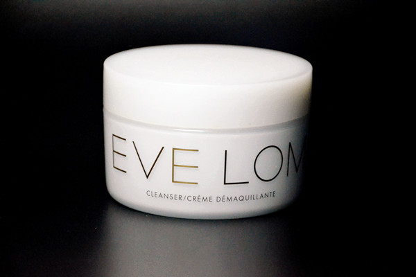 卸妝膏需要用卸妝棉嗎 卸妝膏會(huì)傷害角質(zhì)層嗎 卸妝膏需要用卸妝棉嗎 卸妝膏會(huì)傷害角質(zhì)層嗎