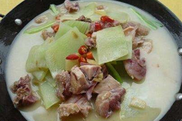 臘雞做之前要不要煮 臘雞用水泡多久 臘雞做之前要不要煮 臘雞用水泡多久