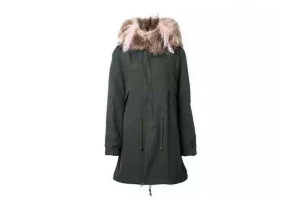 派克服會(huì)不會(huì)顯臃腫 派克服和羽絨服哪個(gè)好 派克服會(huì)不會(huì)顯臃腫 派克服和羽絨服哪個(gè)好