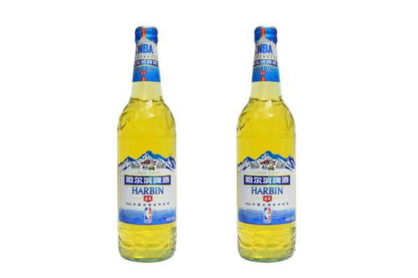 哈爾濱啤酒能和白酒一起喝嗎 哈爾濱啤酒能和煙熏食物一起吃嗎 哈爾濱啤酒能和白酒一起喝嗎 哈爾濱啤酒能和煙熏食物一起吃嗎