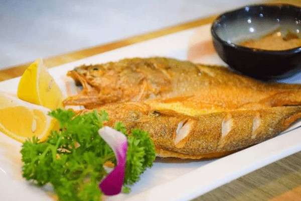 黃花魚(yú)可以給寶寶吃嗎 黃花魚(yú)刺多不多