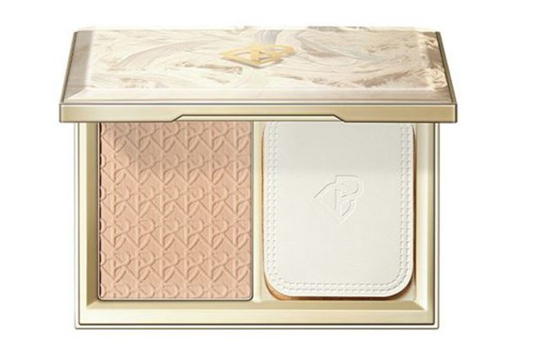 粉餅用什么粉撲 粉餅用洗面奶可以洗掉嗎 粉餅用什么粉撲 粉餅用洗面奶可以洗掉嗎