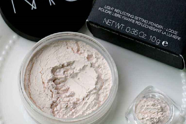 nars散粉和紀(jì)梵希散粉哪個(gè)好用 nars散粉是什么牌子 nars散粉和紀(jì)梵希散粉哪個(gè)好用 nars散粉是什么牌子