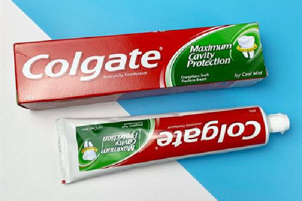 高露潔牙膏可以美白牙齒嗎 高露潔牙膏對牙齒好嗎 高露潔牙膏可以美白牙齒嗎 高露潔牙膏對牙齒好嗎