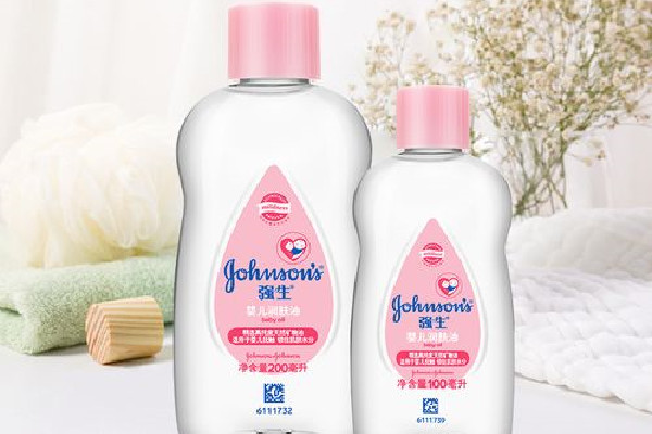 強(qiáng)生嬰兒潤膚油適合多大寶寶 強(qiáng)生嬰兒潤膚油用法用量 強(qiáng)生嬰兒潤膚油適合多大寶寶 強(qiáng)生嬰兒潤膚油用法用量