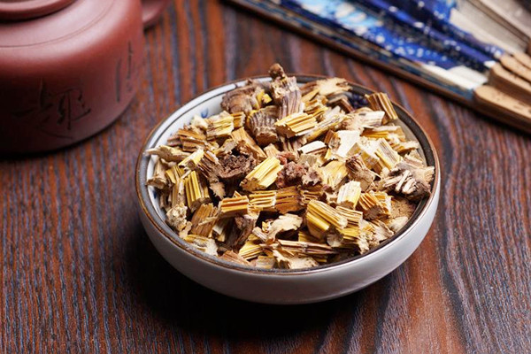 石斛可以泡水喝嗎 石斛泡水喝有什么療效 石斛可以泡水喝嗎 石斛泡水喝有什么療效