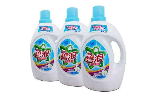 碧浪洗衣液是中性洗衣液?jiǎn)?碧浪洗衣液是低泡的嗎 碧浪洗衣液是中性洗衣液?jiǎn)?碧浪洗衣液是低泡的嗎