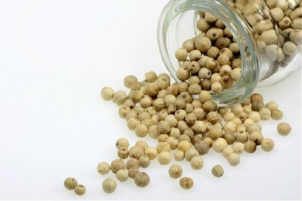 胡椒的營養(yǎng)價值及功效 胡椒是香料嗎 胡椒的營養(yǎng)價值及功效 胡椒是香料嗎