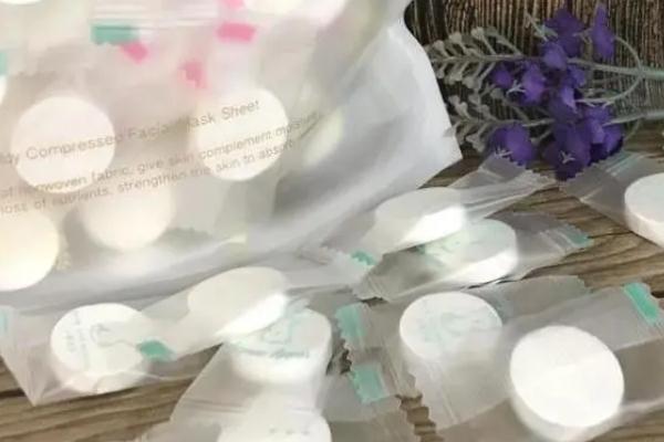 壓縮面膜泡什么最補水 壓縮面膜泡水敷臉好嗎 壓縮面膜泡什么最補水 壓縮面膜泡水敷臉好嗎