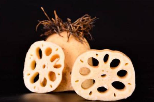 蓮藕會(huì)加重濕氣嗎 女人吃藕有什么好處 蓮藕會(huì)加重濕氣嗎 女人吃藕有什么好處