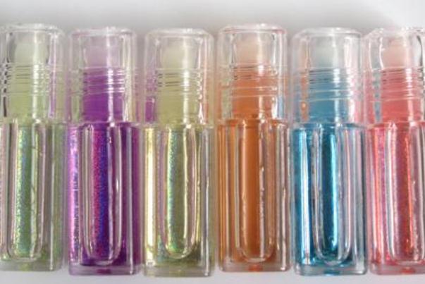 唇油和潤(rùn)唇膏區(qū)別 唇油什么牌子好用 唇油和潤(rùn)唇膏區(qū)別 唇油什么牌子好用