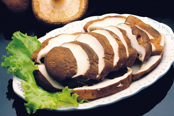 香菇的熱量是多少大卡 香菇吃了會不會長胖 香菇的熱量是多少大卡 香菇吃了會不會長胖