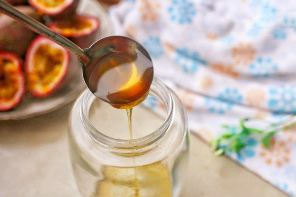 蜂蜜的熱量高不高 蜂蜜吃了會發(fā)胖嗎 蜂蜜的熱量高不高 蜂蜜吃了會發(fā)胖嗎