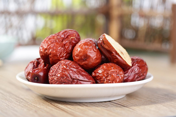 西域美農(nóng)紅棗過期了還能吃嗎 西域美農(nóng)紅棗可以冷藏嗎 西域美農(nóng)紅棗過期了還能吃嗎 西域美農(nóng)紅棗可以冷藏嗎