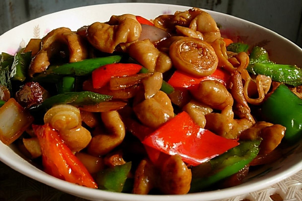 肥腸的油要撕干凈嗎 肥腸怎么洗的不臭又干凈 肥腸的油要撕干凈嗎 肥腸怎么洗的不臭又干凈