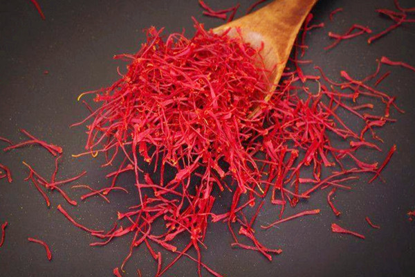 藏紅花泡水可以空腹喝嗎 藏紅花泡水可以天天喝嗎 藏紅花泡水可以空腹喝嗎 藏紅花泡水可以天天喝嗎