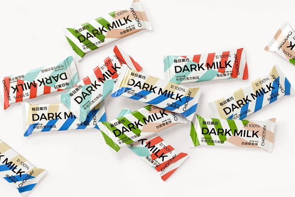 每日黑巧黑巧克力可以多吃嗎 每日黑巧黑巧克力吃多了會(huì)怎么樣 每日黑巧黑巧克力可以多吃嗎 每日黑巧黑巧克力吃多了會(huì)怎么樣