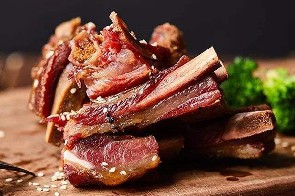 臘肉需要放冰箱冷凍嗎 臘肉一般如何保存 臘肉需要放冰箱冷凍嗎 臘肉一般如何保存